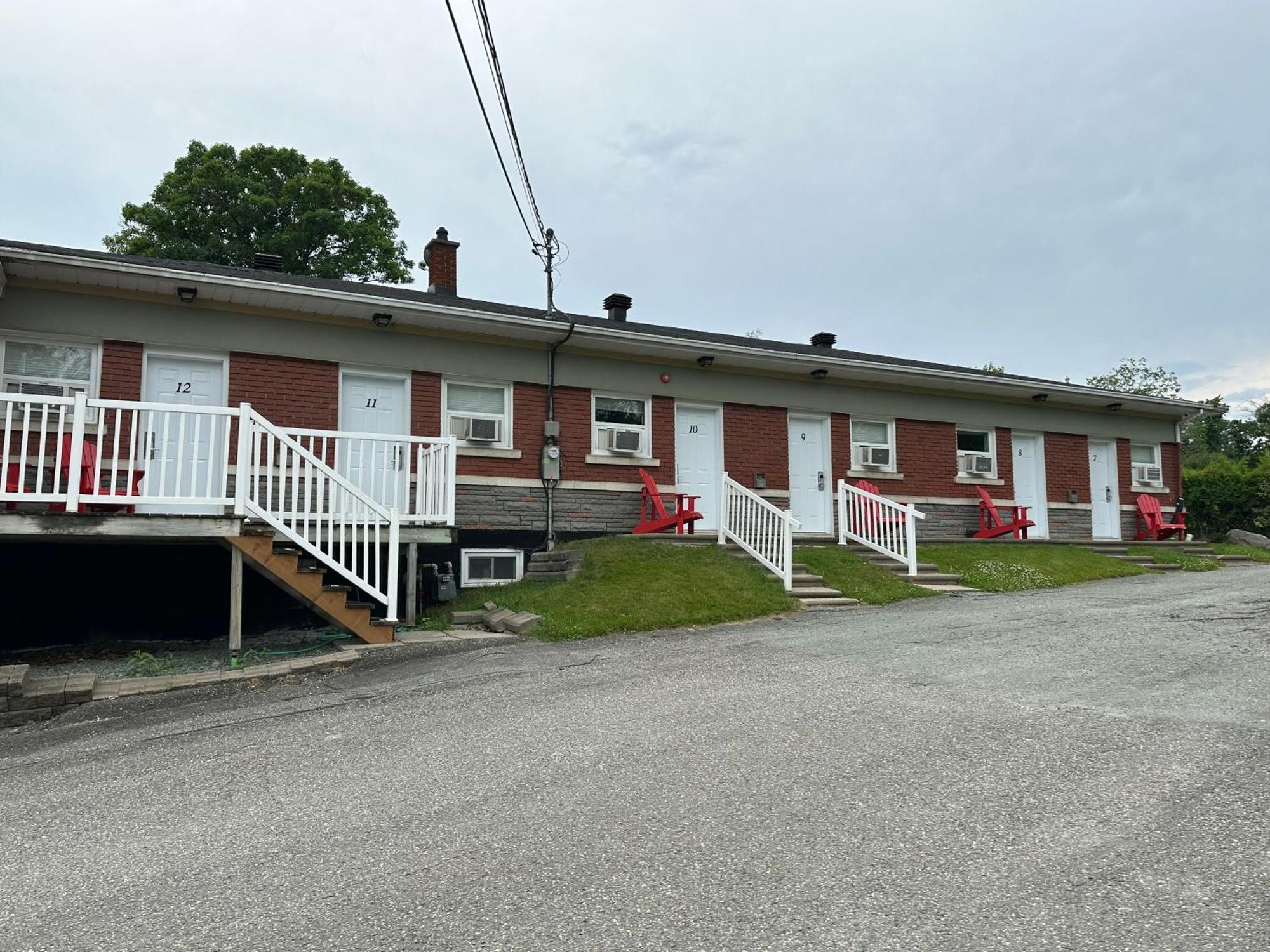 Motel Le Refuge Sherbrooke Luaran gambar