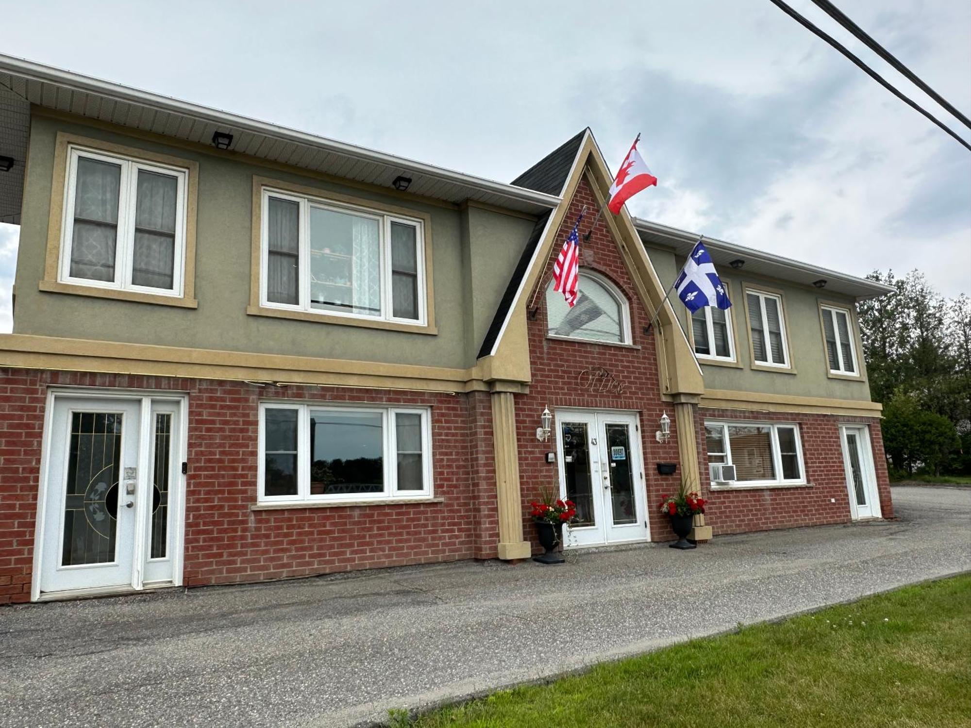 Motel Le Refuge Sherbrooke Luaran gambar