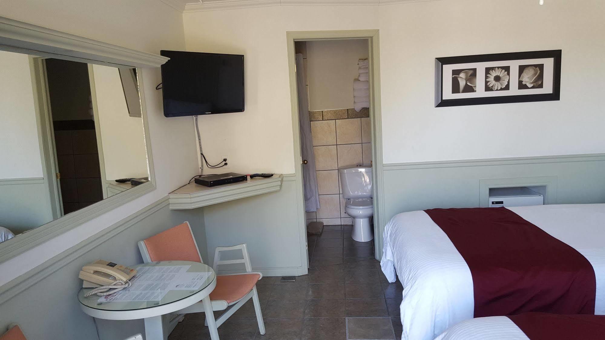 Motel Le Refuge Sherbrooke Luaran gambar